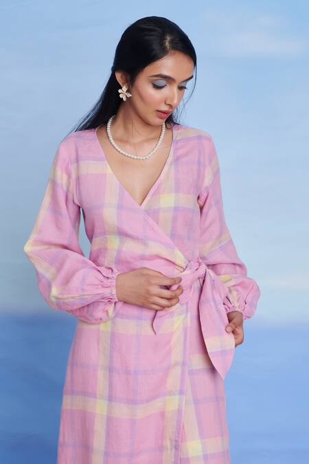 Shop Saphed Pink Linen V-neck Cassata Wrap Billow Dress Online at Aza Fashions Shop_Saphed_Pink Linen V-neck Cassata Wrap Billow Dress _Online_at_Aza_Fashions