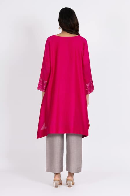 Bhavik Shah Kaamdani Placket Embellished Kimono Kurta Set 