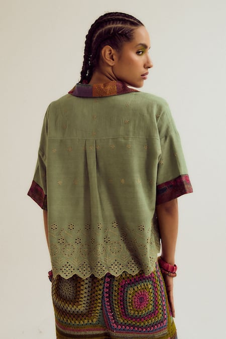 CAPISVIRLEO Hibiscus Cutwork Sage Shirt 