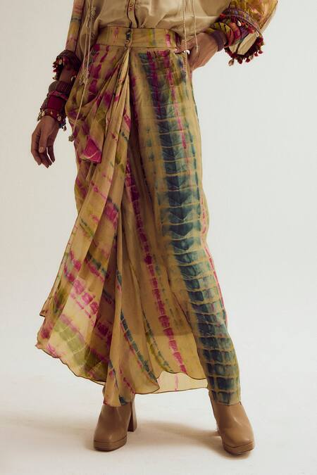 Buy_Capisvirleo_Beige Silk Dahlia Tie Dye Skirt _Online_at_Aza_Fashions