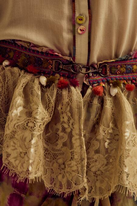 Buy_CAPISVIRLEO_Brown Embroidery, Lace, Tassels, Pearls Emb Frill Belt 