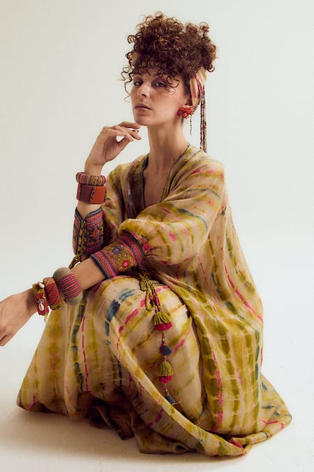 Capisvirleo Daisy Tie Dye Kaftan 