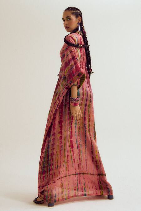 Capisvirleo_Peach Silk Embroidery, Beads V-neck Aster Tie Dye Kaftan _Online_at_Aza_Fashions