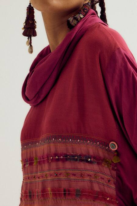 Buy_Capisvirleo_Fuchsia Cotton, Silk Embroidery, Plumeria Colourblock Kaftan With Dhoti Pant 