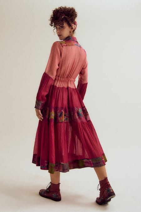 Capisvirleo Wisteria Dress 