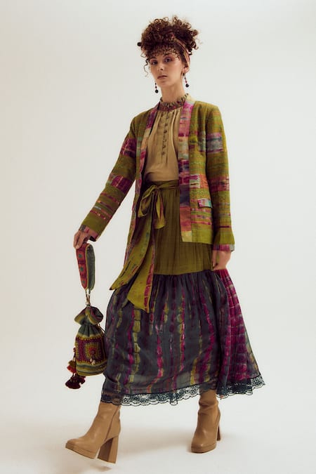 Capisvirleo Green Silk, Chanderi Silk, Jacquard Patchwork, Embroidery, Fabric Amala Skirt