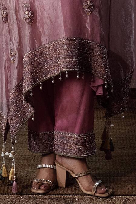 Nabo_Pink Tissue Embroidery, Beads, Zari Round Neck Paisley Kaftan And Pant Set _Online_at_Aza_Fashions