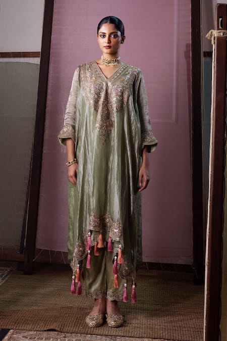 Nabo Green Tissue Embroidery, Zari, Sequins, Tassels Floral Pattern Kaftan With Pant 