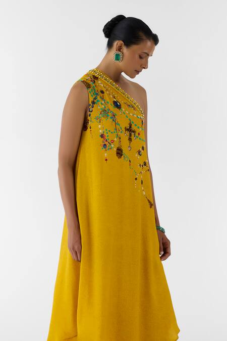 Studio Rigu_Mustard Vegan Silk Embroidery, Lace, Beads One Maharani Kurta And Pant Set _Online_at_Aza_Fashions