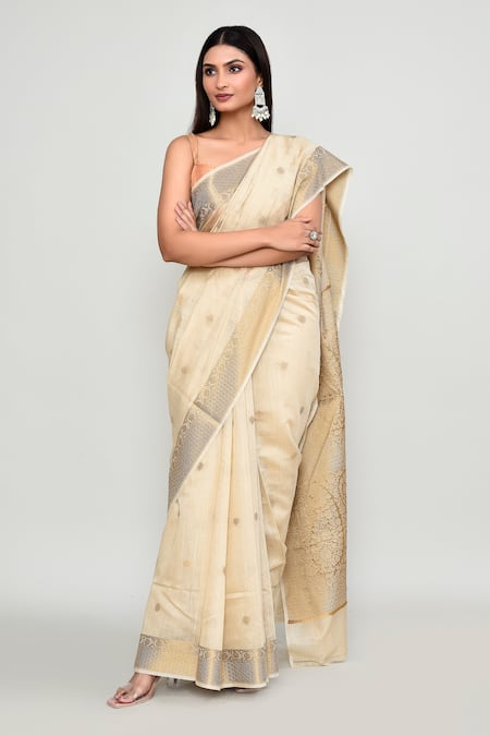 Naintara Bajaj_Off White Cotton, Silk Zari, Butti Woven Pattern Saree With Running Blouse _Online_at_Aza_Fashions