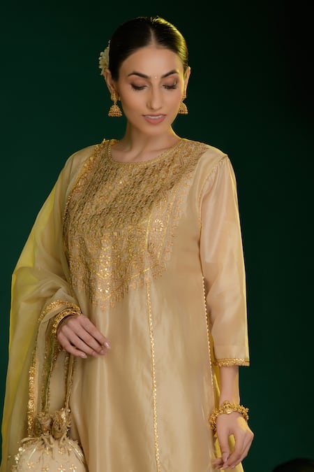 saina kapoor_Beige Chanderi, Organza Gota Patti, Embroidery, Adrika Kurta And Pant Set _at_Aza_Fashions