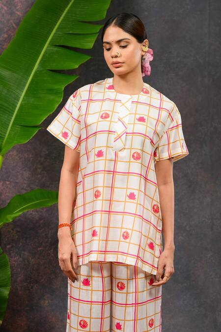 Buy_Prachi Kamat_White Viscose, Silk Split V-neck Morja Printed Kurta And Pant Set 