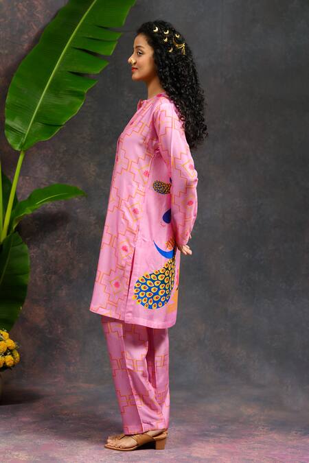 Prachi Kamat_Pink Viscose, Silk Foil Printing Round Neck Morvika Printed Kurta And Pant Set _Online_at_Aza_Fashions