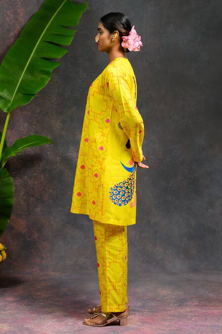 Shop Prachi Kamat Yellow Viscose, Silk Round Neck Morvika Printed Kurta And Pant Set Online at Aza Fashions Shop_Prachi Kamat_Yellow Viscose, Silk Round Neck Morvika Printed Kurta And Pant Set _Online_at_Aza_Fashions