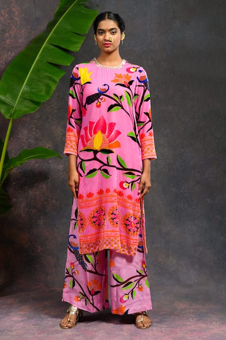 Shop Prachi Kamat Pink Silk, Velvet, Organza Round Neck Rajlaxmi Printed Kurta Set Online at Aza Fashions Shop_Prachi Kamat_Pink Silk, Velvet, Organza Round Neck Rajlaxmi Printed Kurta Set _Online_at_Aza_Fashions