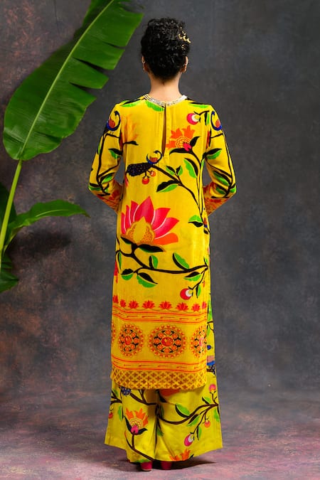 Prachi Kamat Rajlaxmi Silk Velvet Printed Kurta Set 