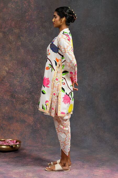 Buy_Prachi Kamat_White Viscose, Silk Open Neck Morbagh Print Jacket _Online_at_Aza_Fashions