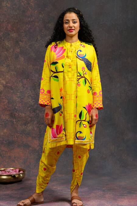 Prachi Kamat Yellow Viscose, Silk Morbagh Print Jacket Online at Aza Fashions Prachi Kamat_Yellow Viscose, Silk Morbagh Print Jacket _Online_at_Aza_Fashions