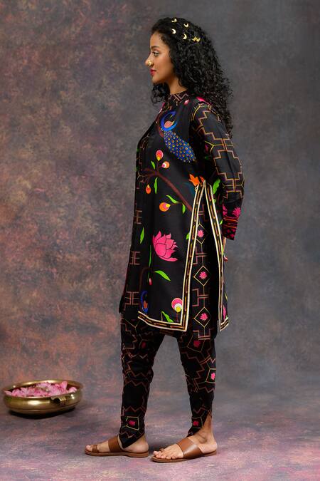 Buy_Prachi Kamat_Black Viscose, Silk Morbagh Print Jacket _Online_at_Aza_Fashions