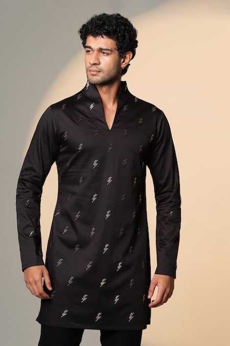 Sanjana Reddy Designs_Black Cotton Embroidery Geometric Kurta _Online_at_Aza_Fashions