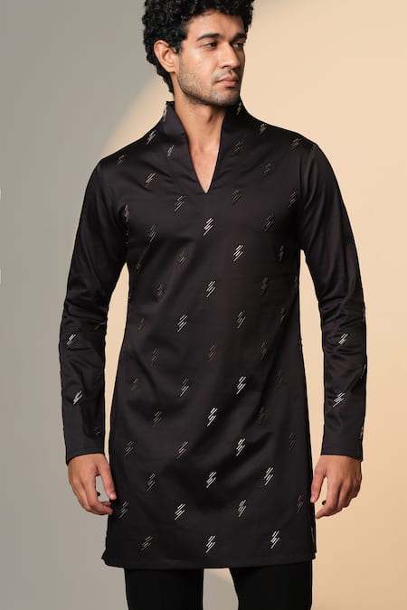Buy_Sanjana Reddy Designs_Black Cotton Embroidery Geometric Kurta _Online_at_Aza_Fashions