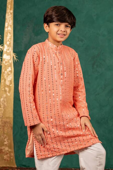 JILMIL DREAMWEAR Peach Georgette Mirrors Work Kurta Set at Aza Fashions JILMIL DREAMWEAR_Peach Georgette Mirrors Work Kurta Set _at_Aza_Fashions