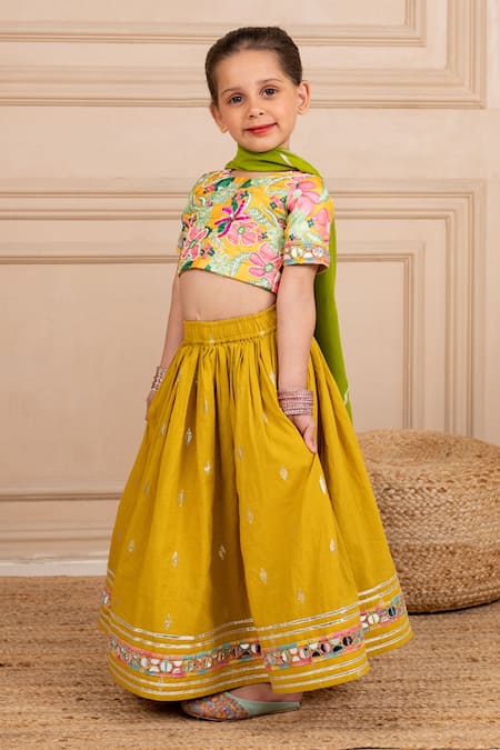Buy JILMIL DREAMWEAR Yellow Polyester Embroidery, Mirrors, Zari Printed Blouse Lehenga Set Online at Aza Fashions Buy_JILMIL DREAMWEAR_Yellow Polyester Embroidery, Mirrors, Zari Printed Blouse Lehenga Set _Online_at_Aza_Fashions