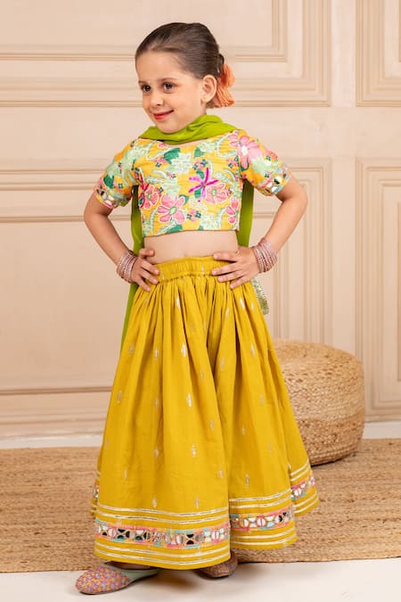Buy JILMIL DREAMWEAR Yellow Polyester Embroidery, Mirrors, Zari Printed Blouse Lehenga Set Buy_JILMIL DREAMWEAR_Yellow Polyester Embroidery, Mirrors, Zari Printed Blouse Lehenga Set