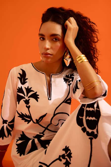 Indian Summer Story Ivory Poplin Embroidery Split V-neck Botanical Dress at Aza Fashions Indian Summer Story_Ivory Poplin Embroidery Split V-neck Botanical Dress _at_Aza_Fashions