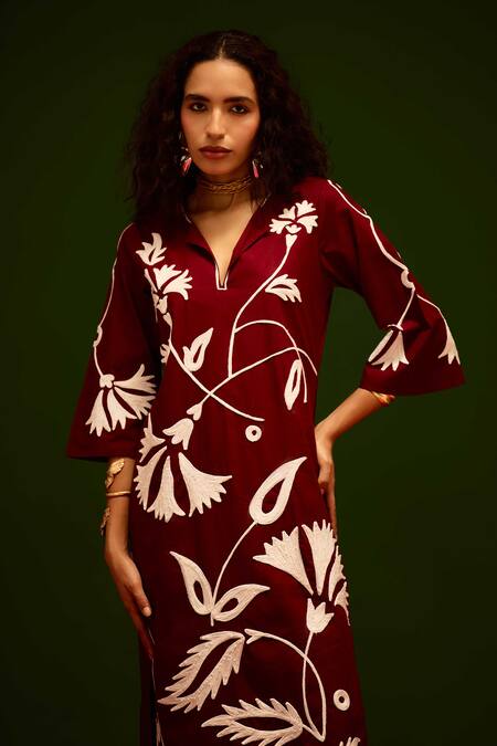 Buy_Indian Summer Story_Maroon Cotton, Poplin Embroidery V-neck Botanical Thread Dress 