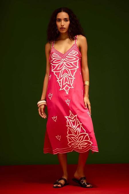 Buy_Indian Summer Story_Fuchsia Cotton, Poplin Embroidery V-neck Flame Thread Dress _Online_at_Aza_Fashions