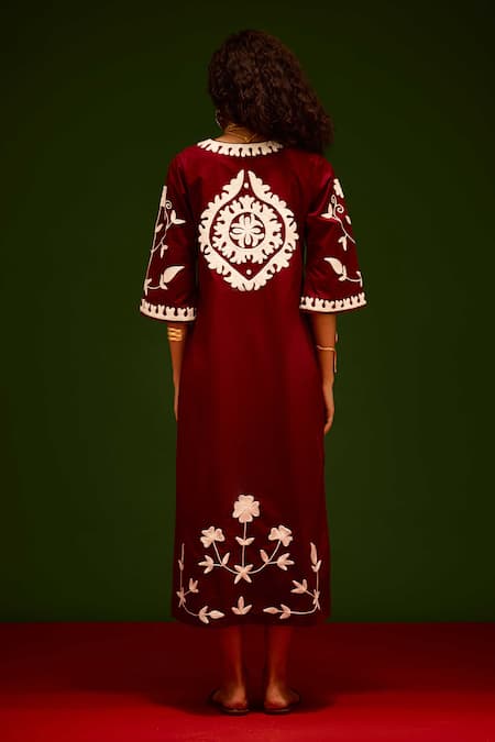 Indian Summer Story Wave Thread Embroidered Dress 
