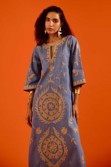 Buy_Indian Summer Story_Blue Denim Embroidery Split V-neck Wave Thread Dress _Online_at_Aza_Fashions