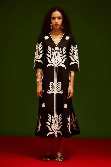 Indian Summer Story_Black Cotton, Poplin Embroidery V-neck Tulip Thread Dress _Online_at_Aza_Fashions
