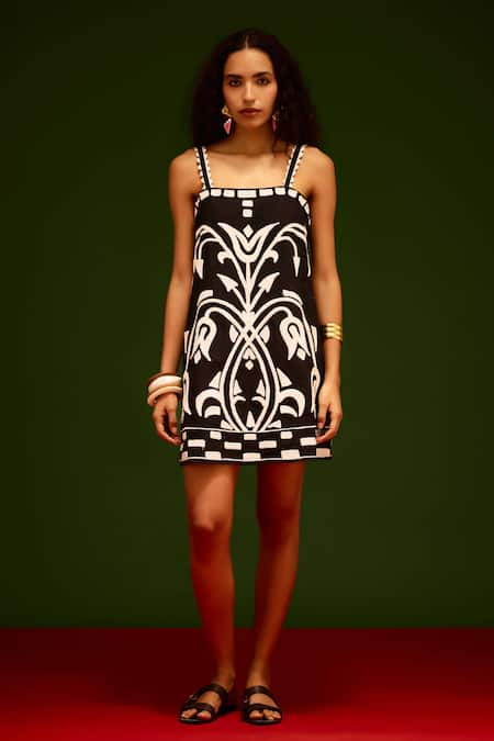 Indian Summer Story Black Cotton, Poplin Embroidery Square Neck Tulip Thread Dress 
