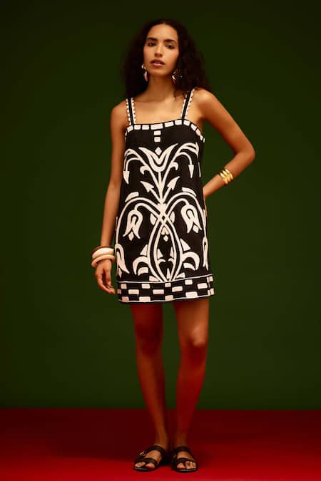 Buy_Indian Summer Story_Black Cotton, Poplin Embroidery Square Neck Tulip Thread Dress _Online_at_Aza_Fashions