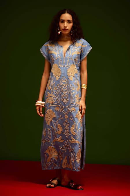Indian Summer Story Blue Denim Embroidery V-neck Garden Thread Dress 