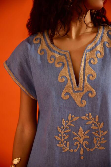 Buy_Indian Summer Story_Blue Denim Embroidery Split V-neck Natural Wave Thread Dress _Online_at_Aza_Fashions
