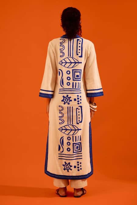 Indian Summer Story Thread Embroidered Kurta & Pant Set 