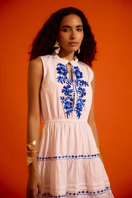 Buy_Indian Summer Story_Ivory Cotton Embroidery Split V-neck Botanica Thread Dress _Online_at_Aza_Fashions