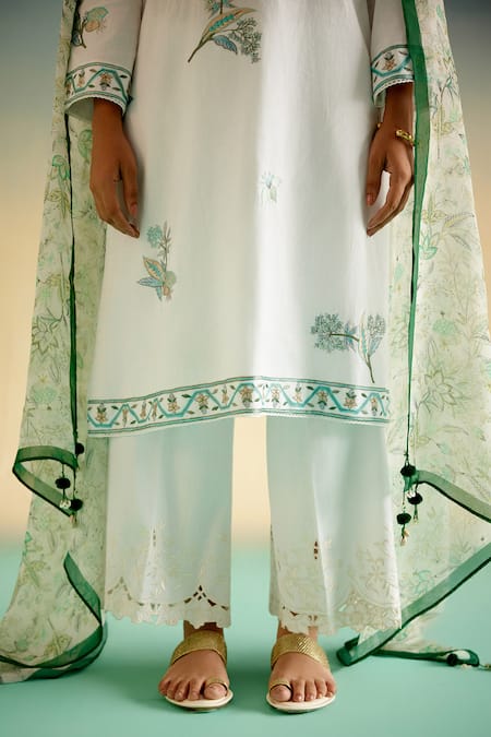 Buy_Shetab Kazmi_White Cotton Embroidery, Tassels Round Neck Kurta Pant Set _Online_at_Aza_Fashions