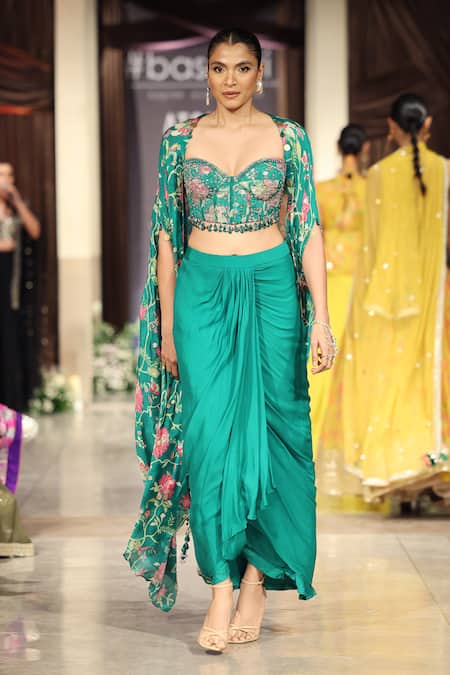 Basanti - Kapde Aur Koffee Green Chiffon Sequins, Mirrors Sweetheart Embroidered Cape And Draped Skirt Set 