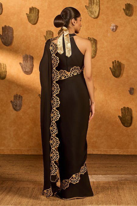 Masaba Black Windrose Saree With Unstitched Blouse Piece 