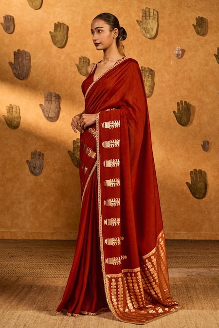 Buy_Masaba_Red Silk Foil Printing, Applique Fern Flame Saree With Unstitched Blouse Piece _Online_at_Aza_Fashions
