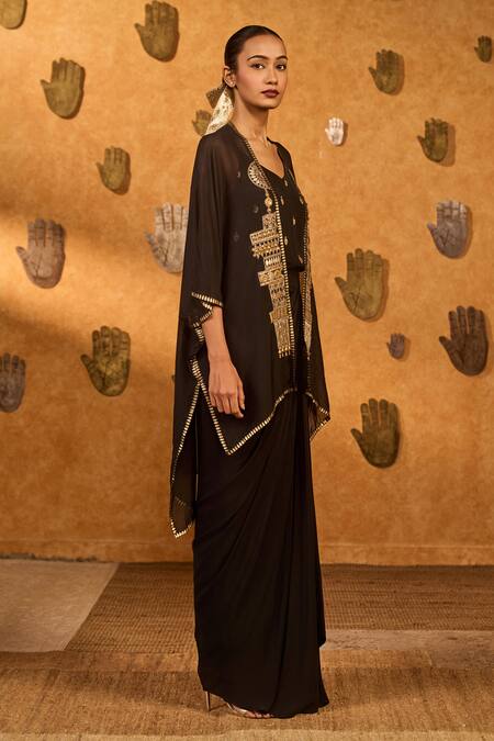 Shop Masaba Black Crepe Foil Printing, Embroidery Open Neck, Heartbeat Draped Cape Set Online at Aza Fashions Shop_Masaba_Black Crepe Foil Printing, Embroidery Open Neck, Heartbeat Draped Cape Set _Online_at_Aza_Fashions