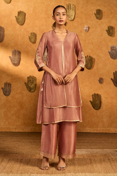 Masaba_Mauve Tissue, Silk Embroidery, Foil Printing, Tassels, Tea Blossom Kurta Set _at_Aza_Fashions