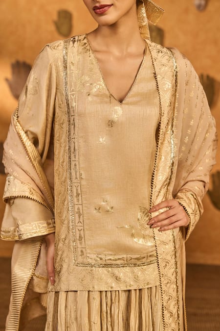 Masaba_Beige Silk, Organza Foil Printing, Gota Oatmeal Crane Dawn Kurta Skirt Set _Online_at_Aza_Fashions