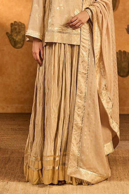 Buy_Masaba_Beige Silk, Organza Foil Printing, Gota Oatmeal Crane Dawn Kurta Skirt Set _Online_at_Aza_Fashions