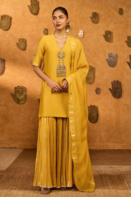 Masaba Spiced Ochre Gilded Kettle Kurta Set 
