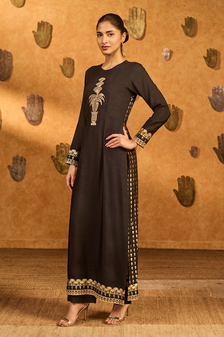 Buy_Masaba_Black Silk Embroidery, Foil Printing Round Neck Snowlight Kurta And Pant Set _Online_at_Aza_Fashions